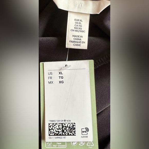 NWT H&M XL Black Pencil Skirt - Picture 6 of 8